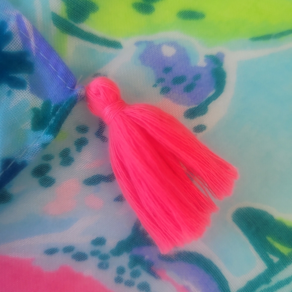 Lilly Pulitzer Pareo Wrap/Scarf Sway This Way Blue Pink Print Tassels 40X74 - Picture 11 of 11